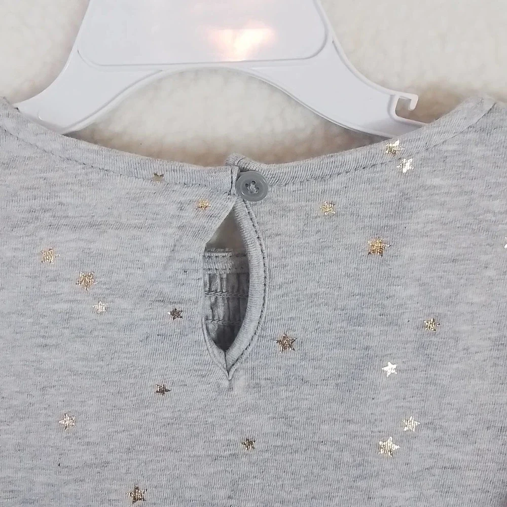 OshKosh Long Sleeve Cotton Top Tee Size 4 Gray‎ w/ Gold Stars